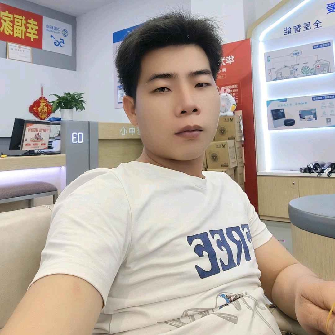 朱老板:批发狗。