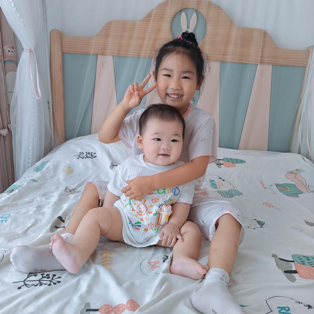 芒果和笼包弟弟