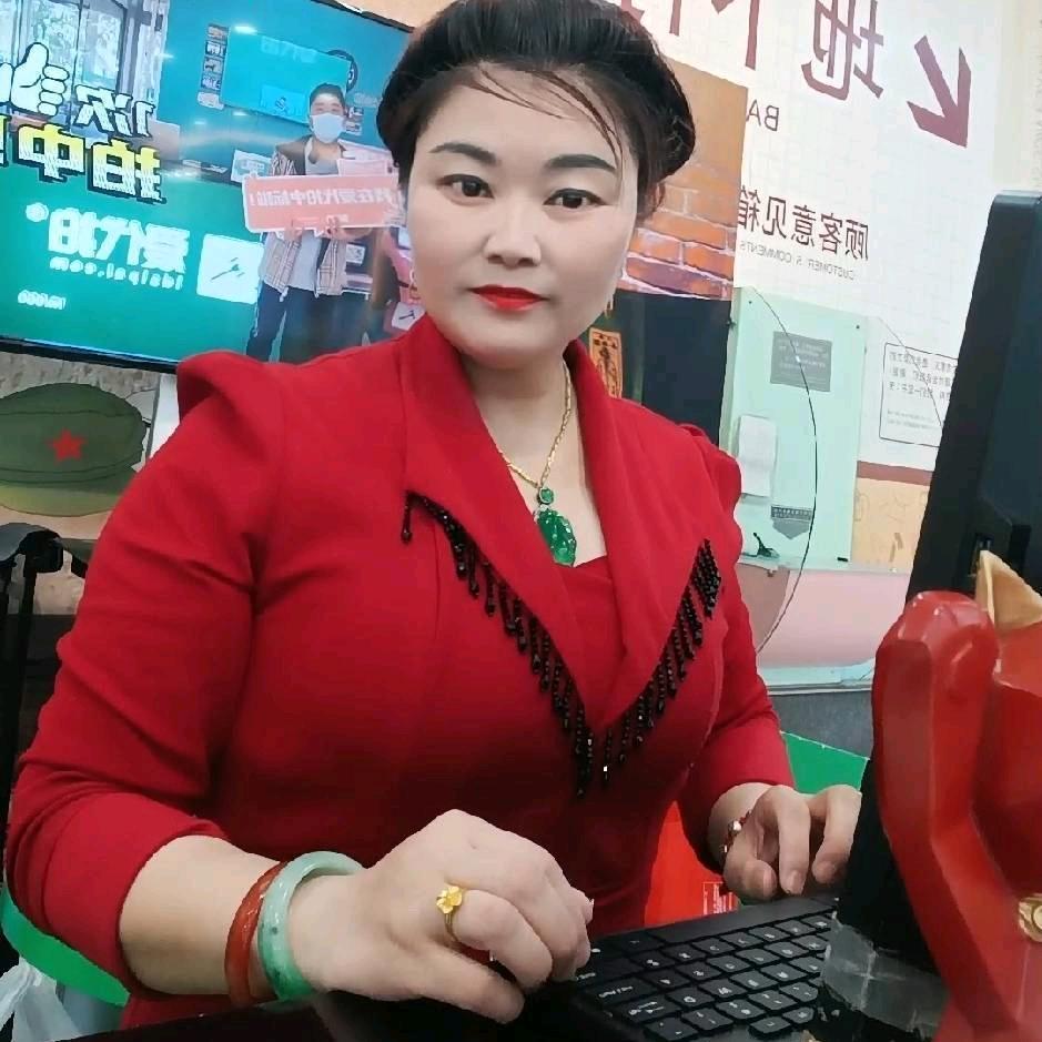 李姐义乌百货供应商