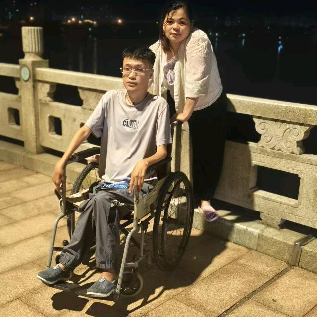轮椅♿️华