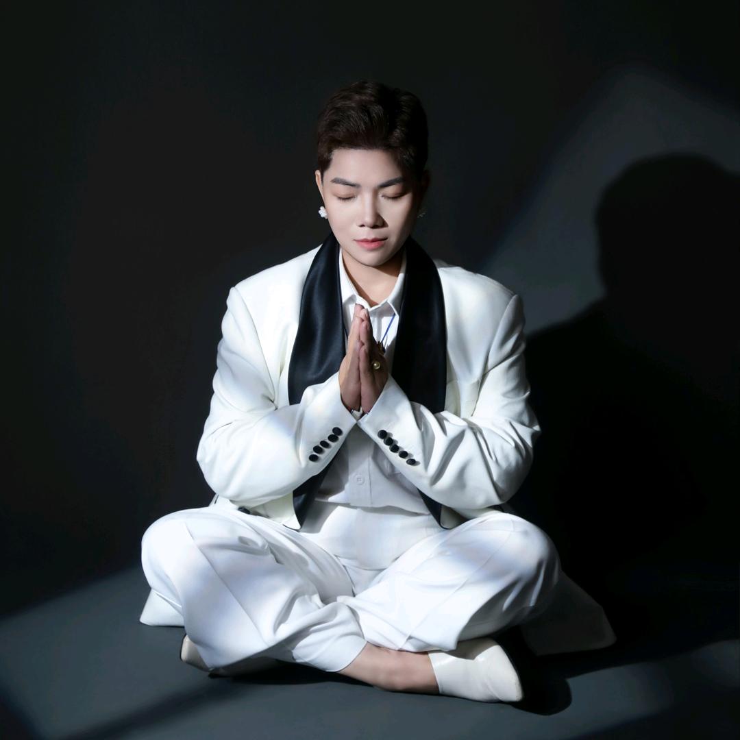 陈泓錤♥申醫錤爺～～不定时直播