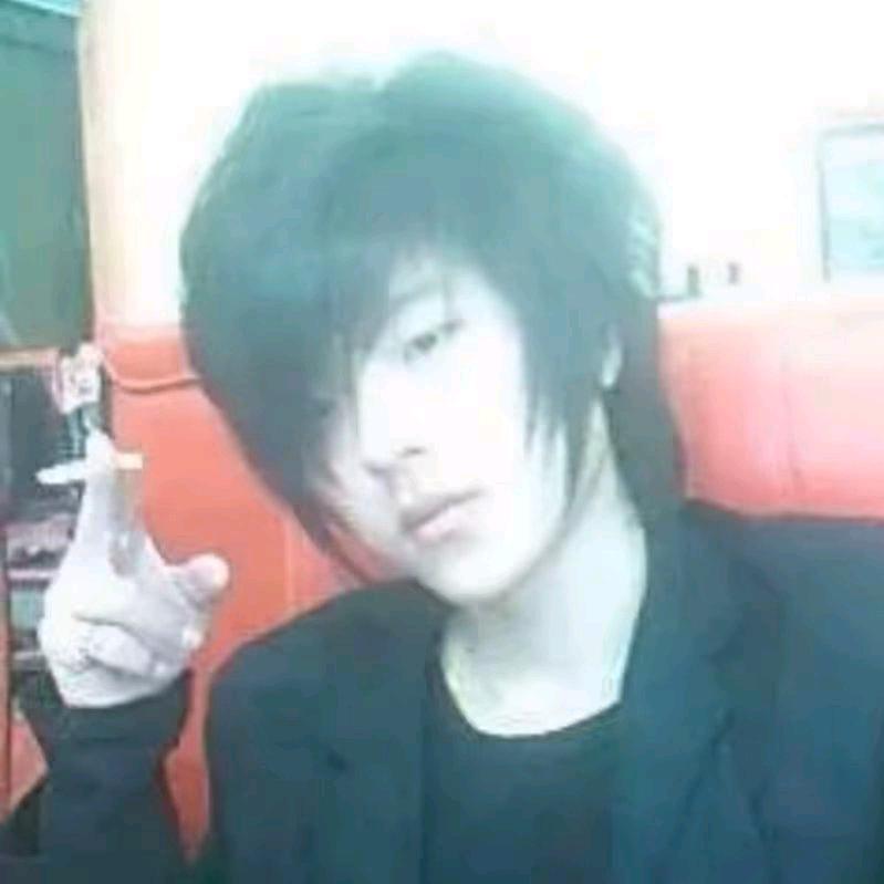 青春没有售价丶