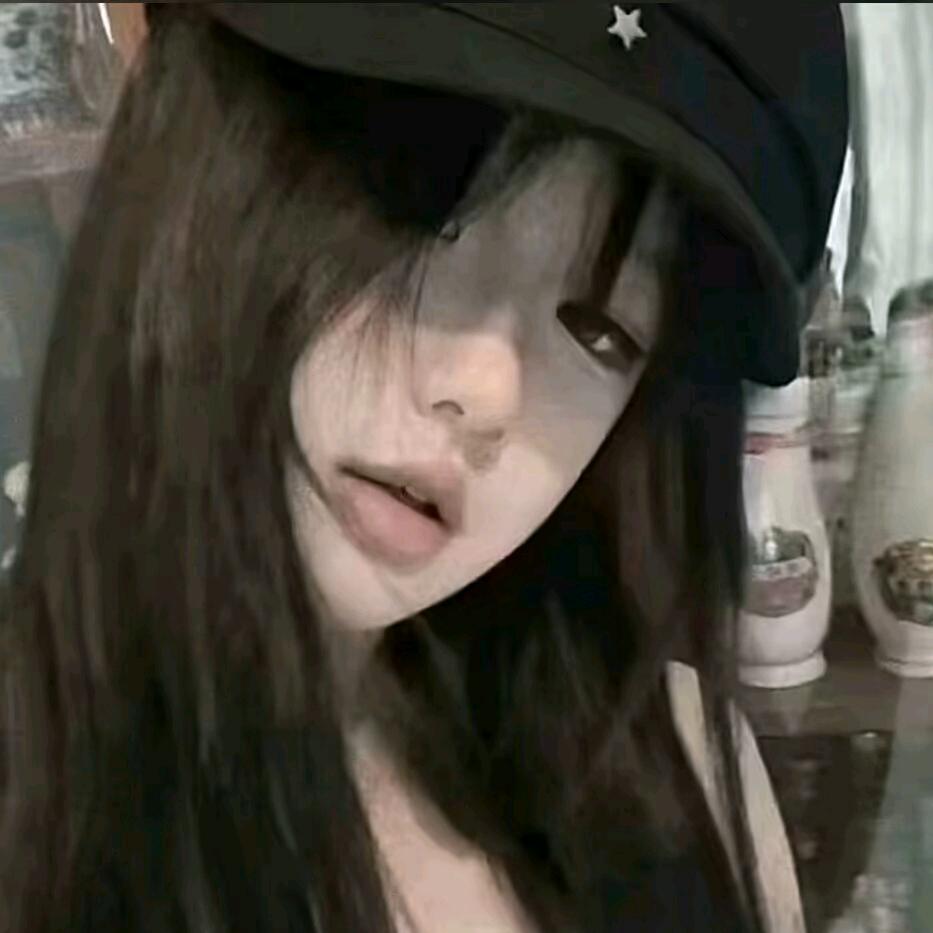 默淰