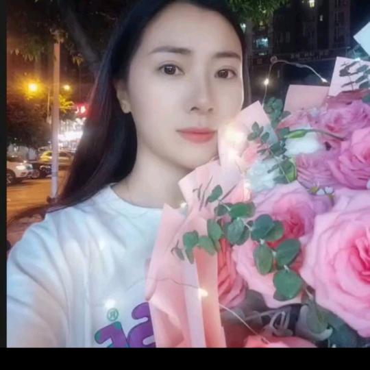 很哇瑟的女孩👧🏻