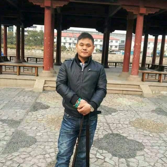 添福绿松石。马鞍山维拉酒店旁边