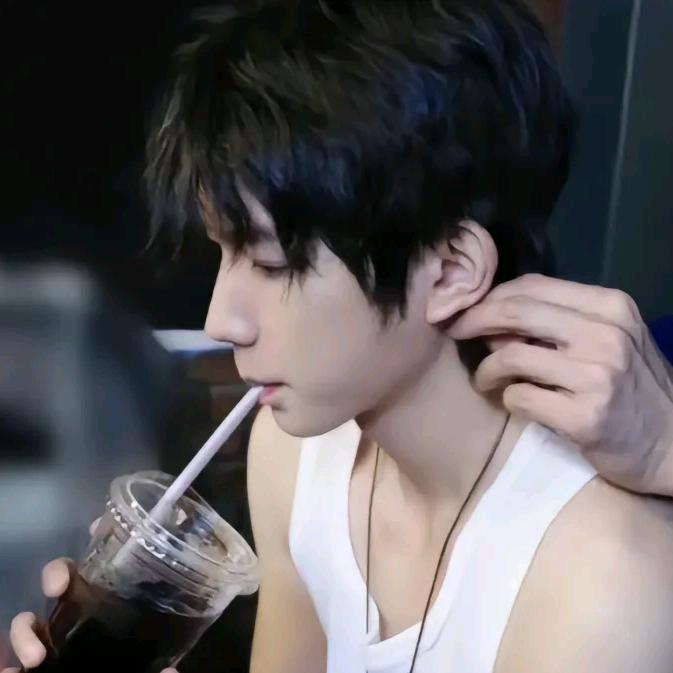 我在养老院里斗地主