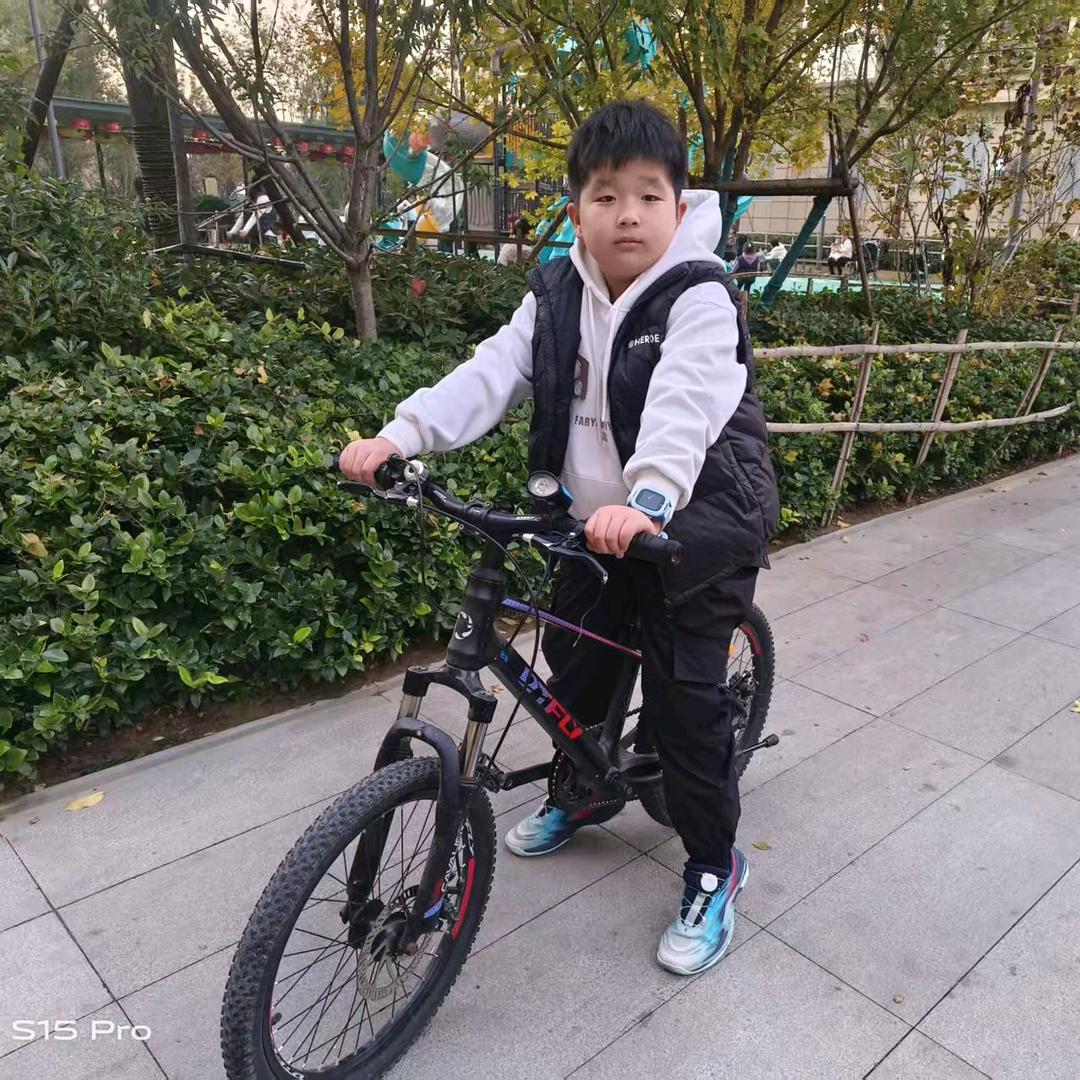 小胖孩童装工厂