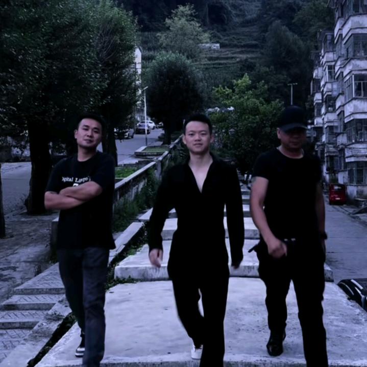 ╭♡╮啊海╰♡╯