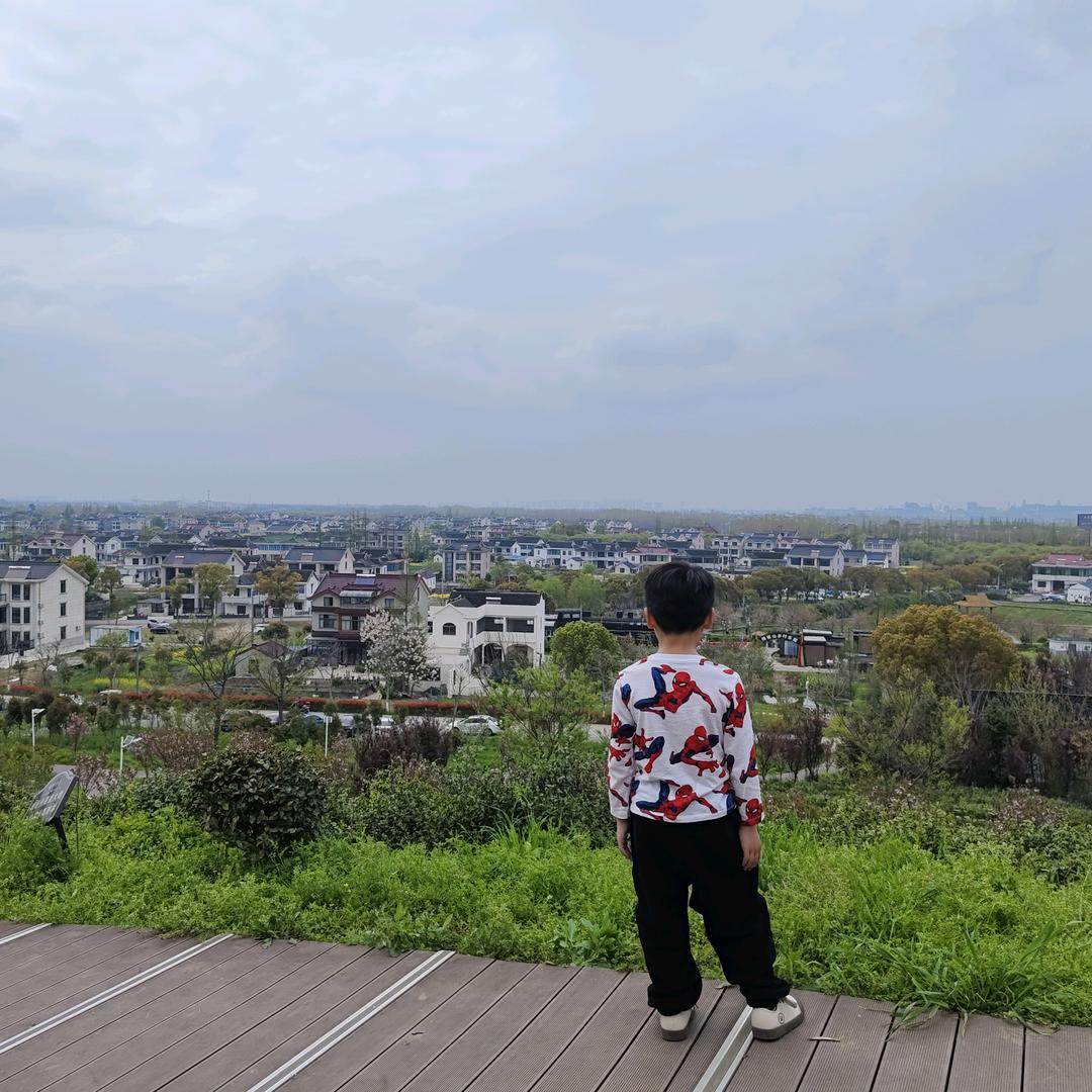 ZHANG（常熟淼泉邻里招商中）