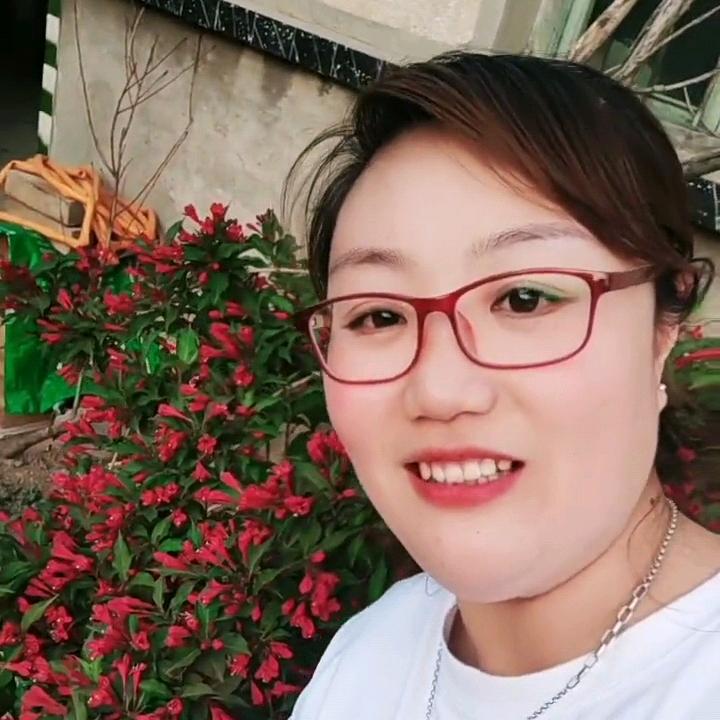 洪霞