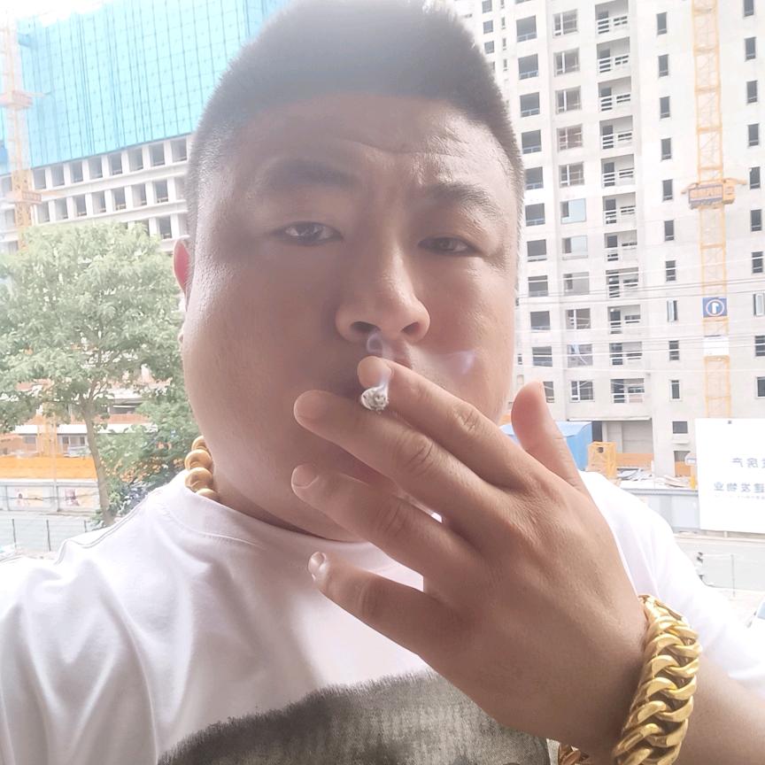 灿少爷8378