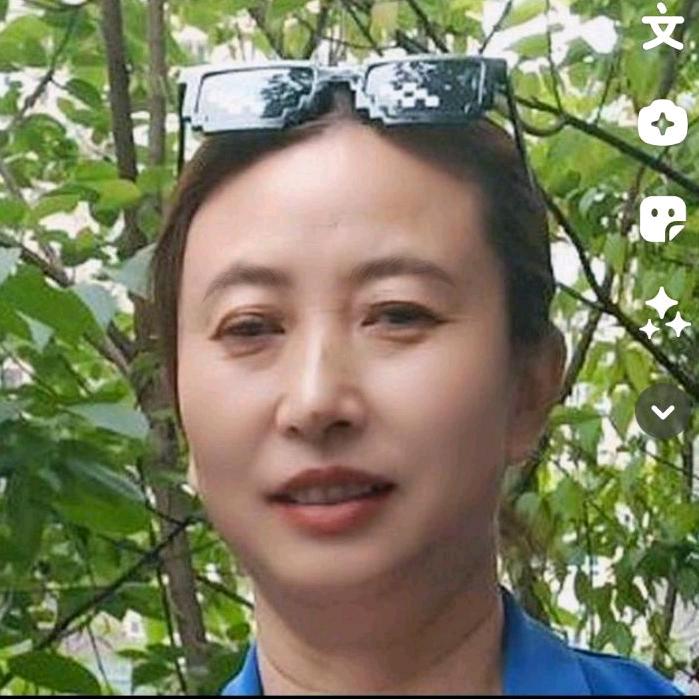 鲤鱼芳