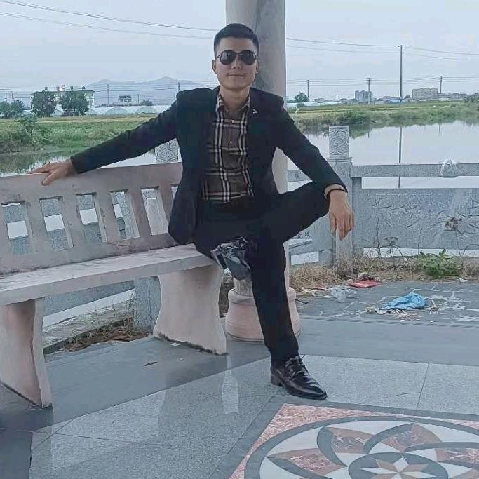 q.w.義、劳务派遣团队。二手车买卖。