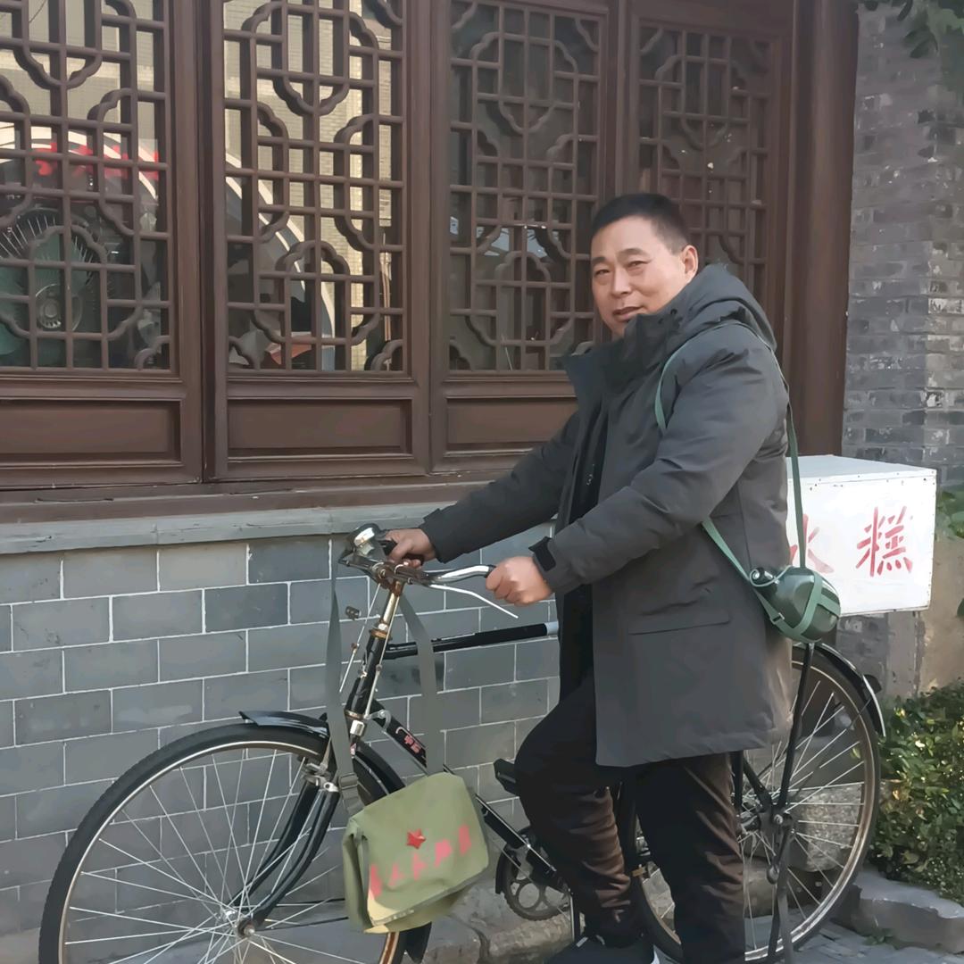 骏马奔驰