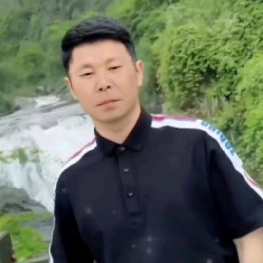 世杰❤️💛❤️1990