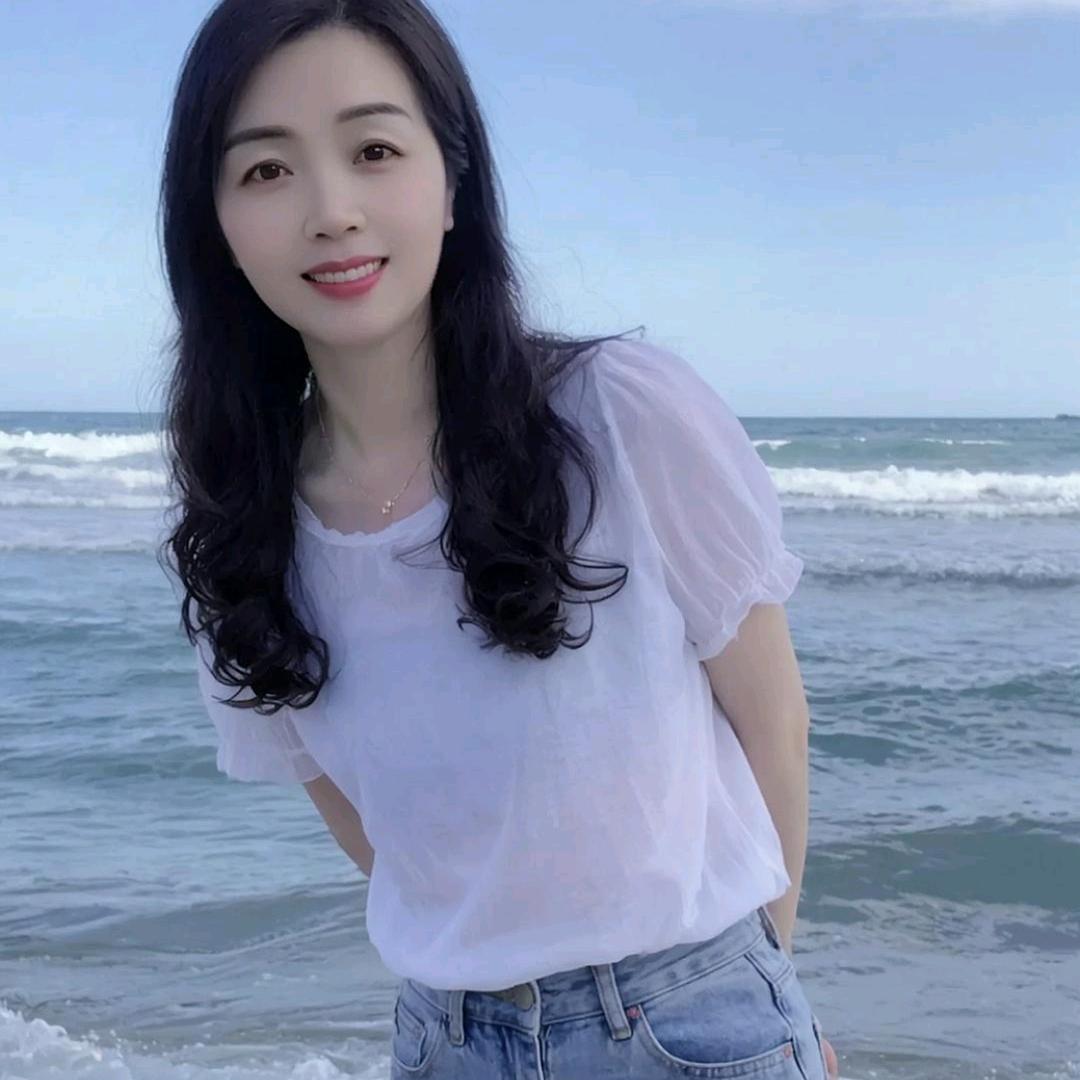 微微一笑😊