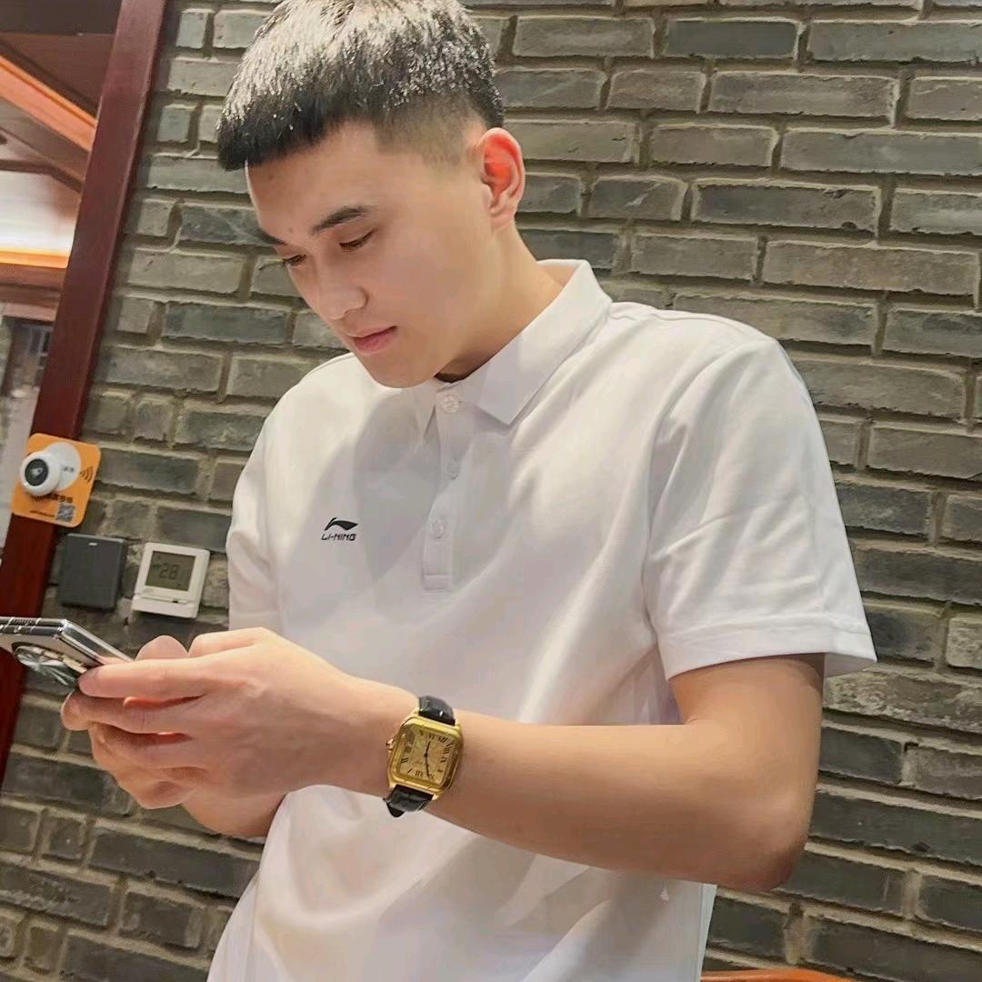 你脸红什么。