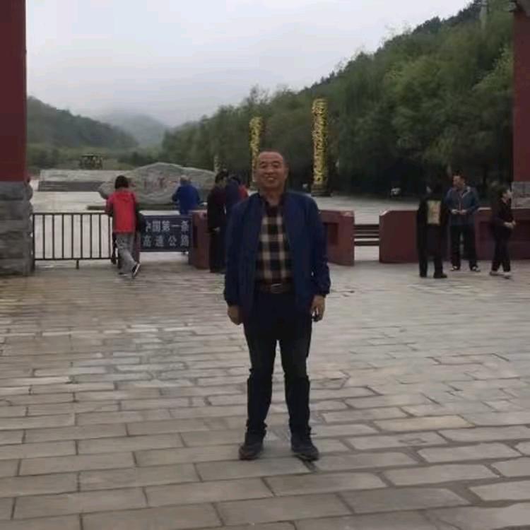 龍哥