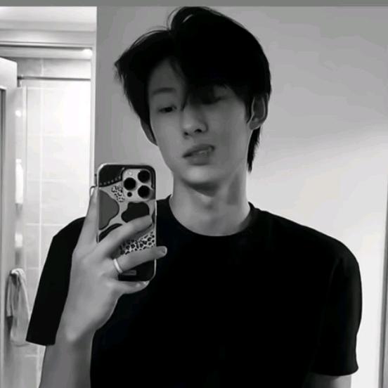 Yyx