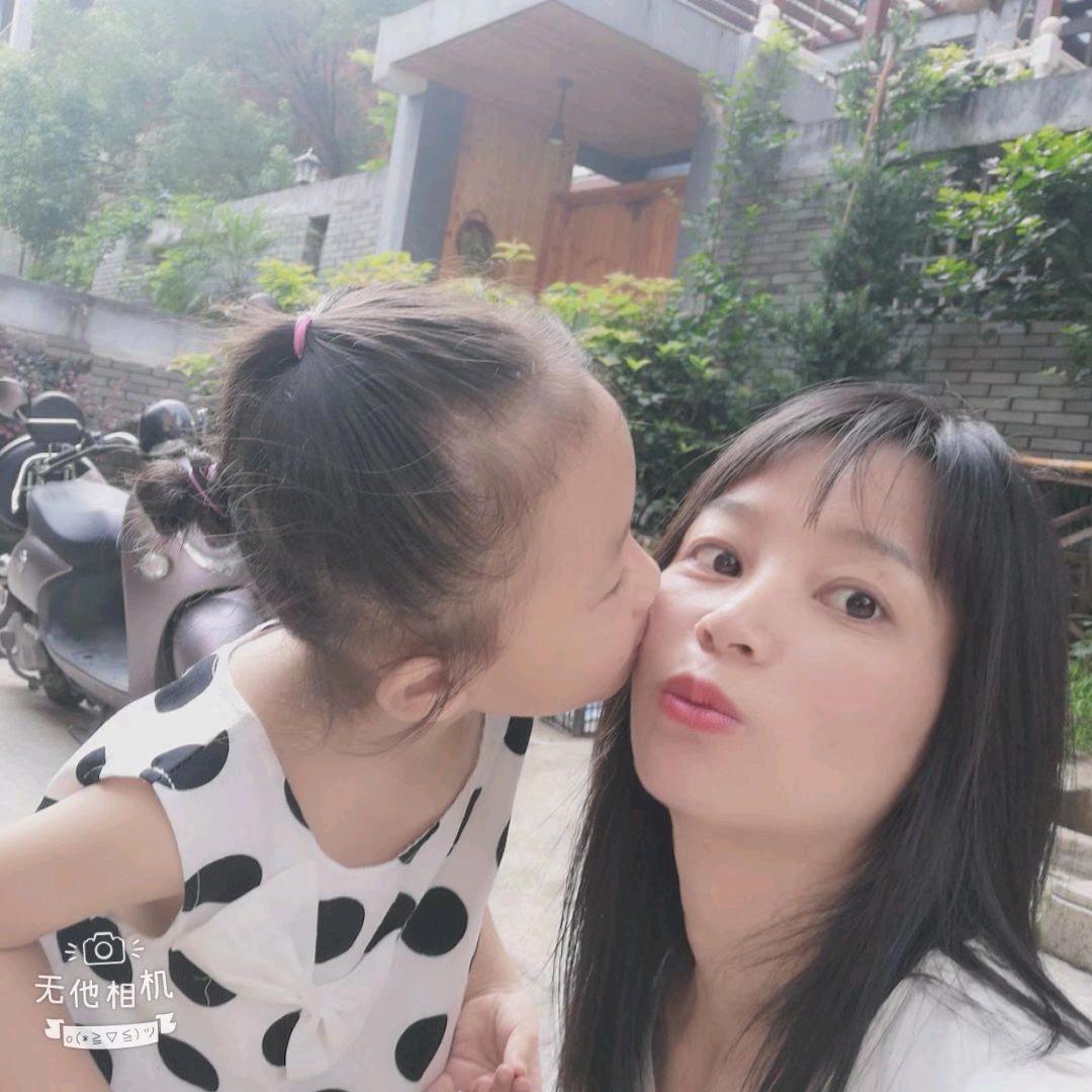 小丽女仔