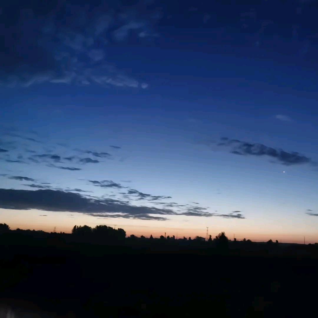 天马行空。