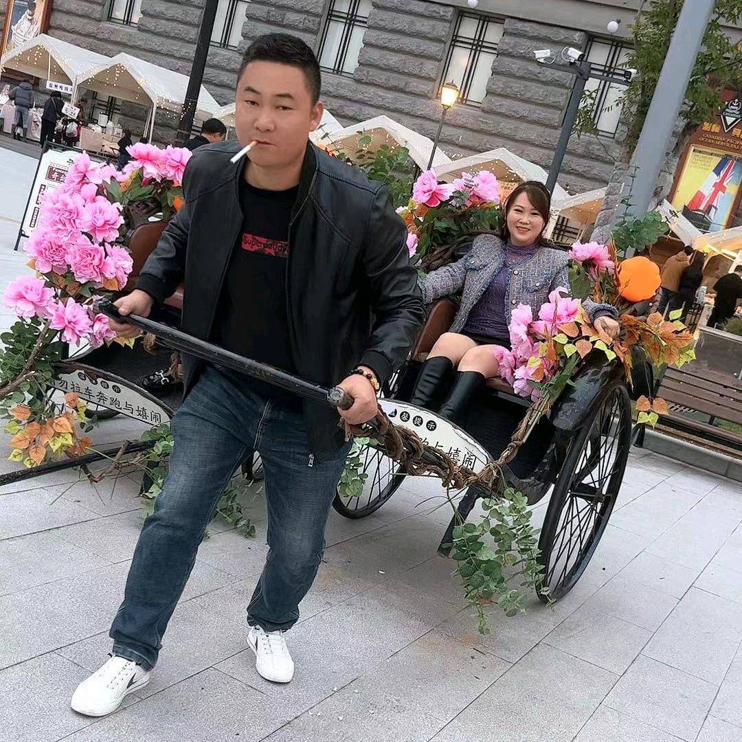 专业回收旧衣服，旧鞋子包包床单被罩，