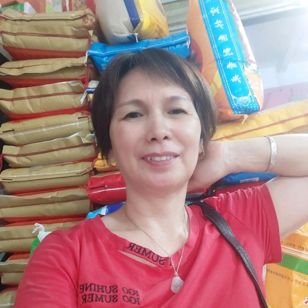 阿香  下午2:10 开播