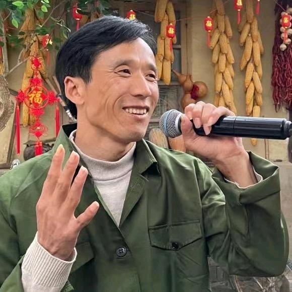 乡村姐弟