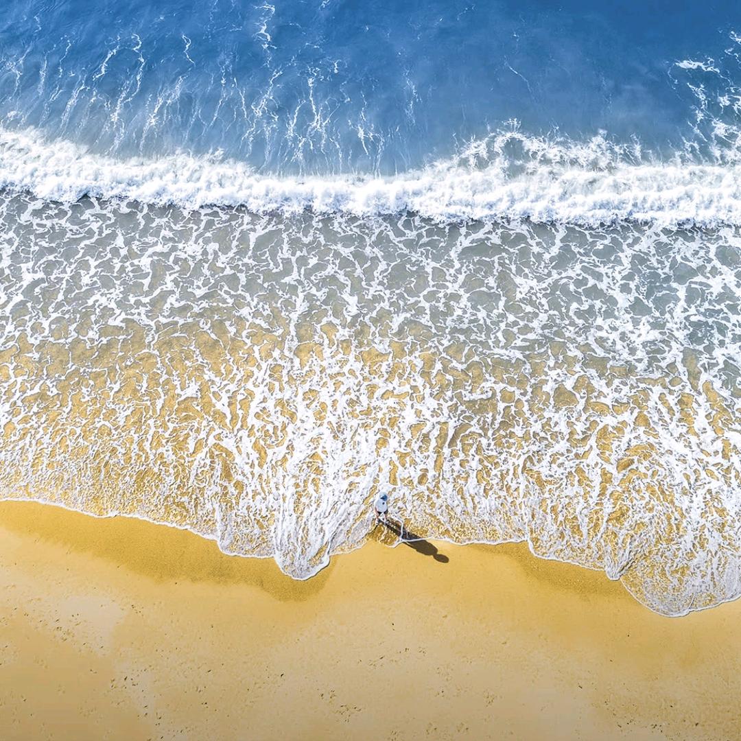 海阔天空.