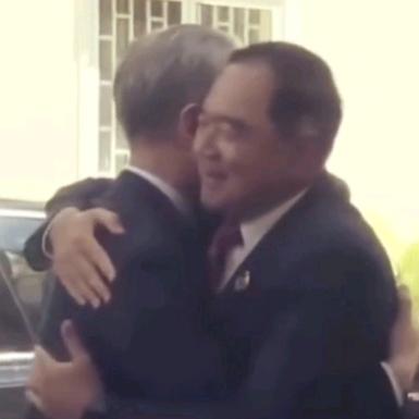 外交忠实发小