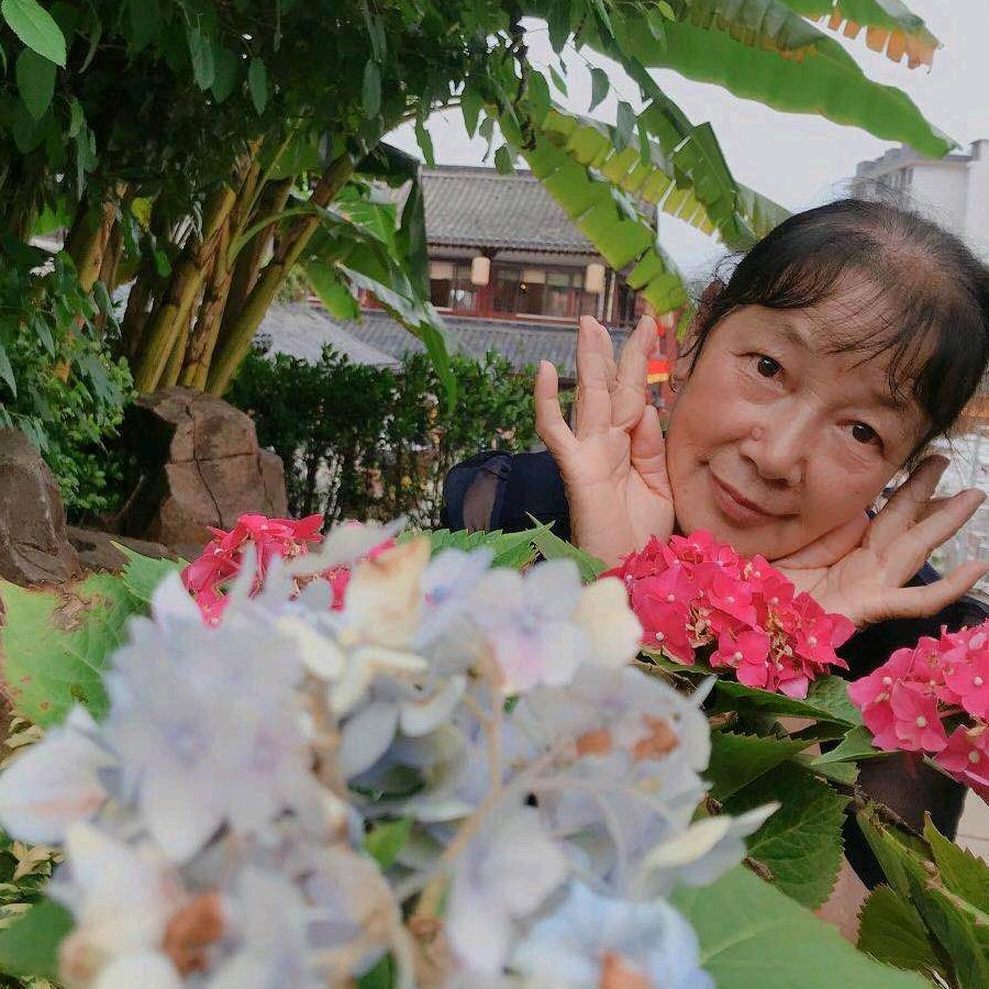 乡村卢阿姨