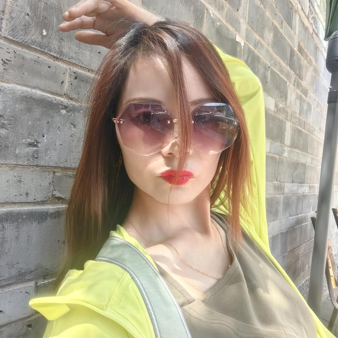珊珊