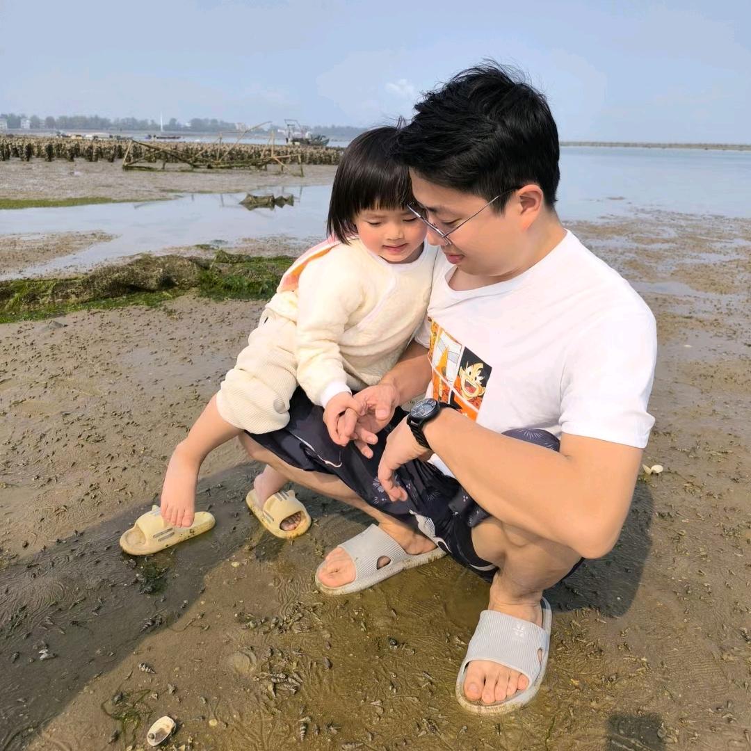 安仔小肥仔