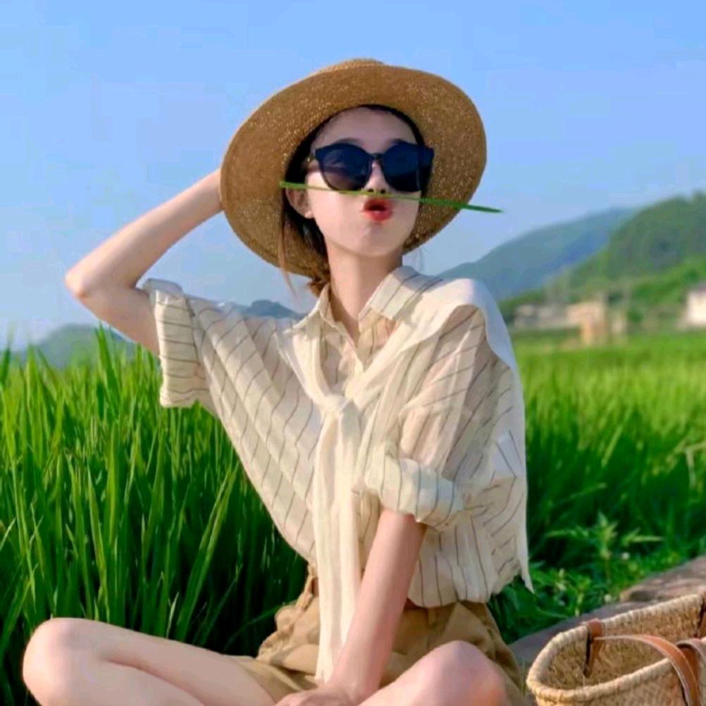 点击头像橱窗购买