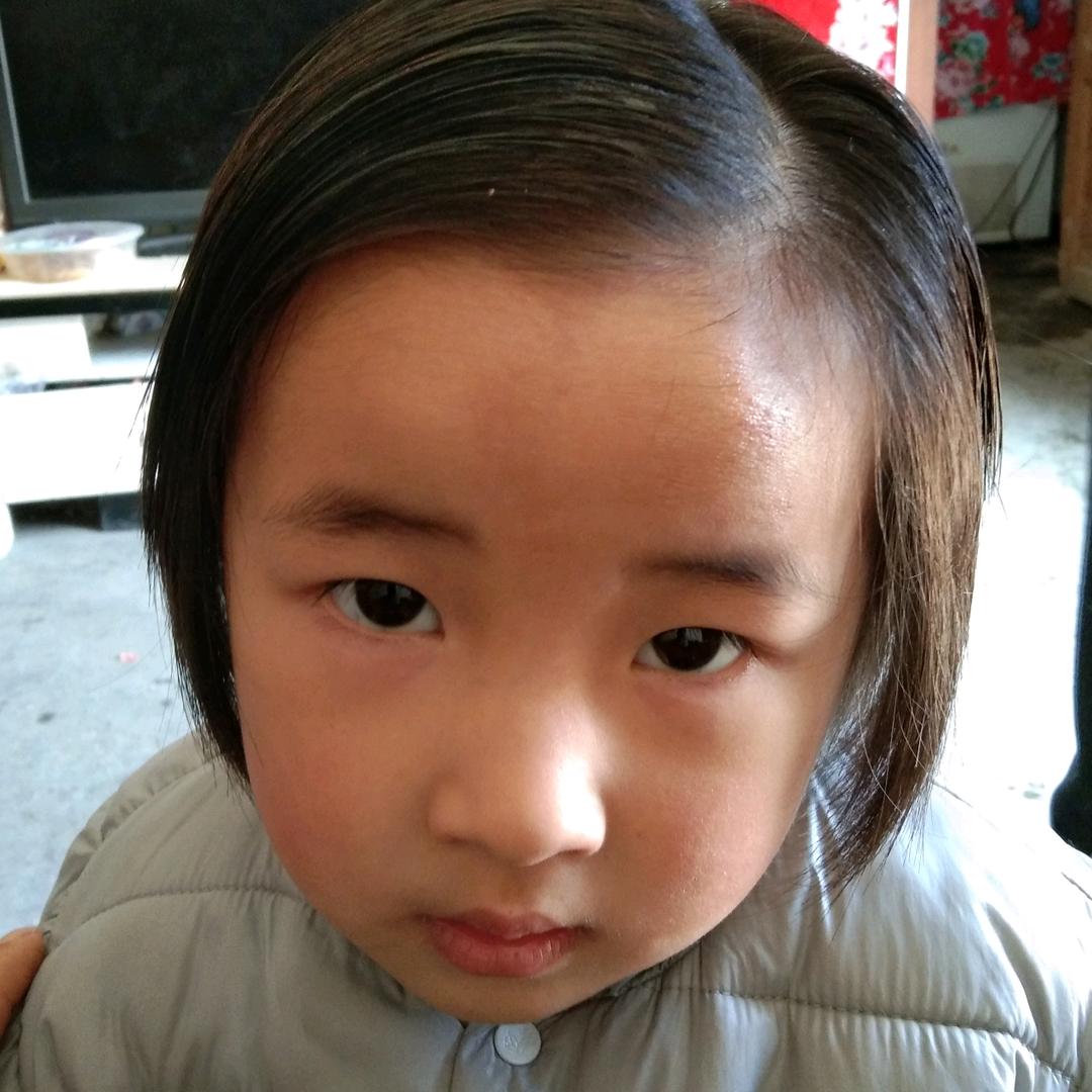 童心卫泯曾幸福