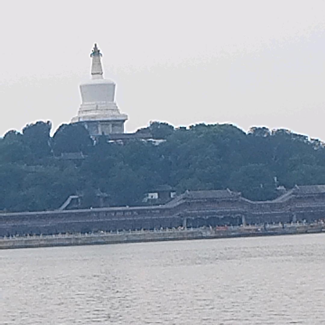 路很长   天会亮