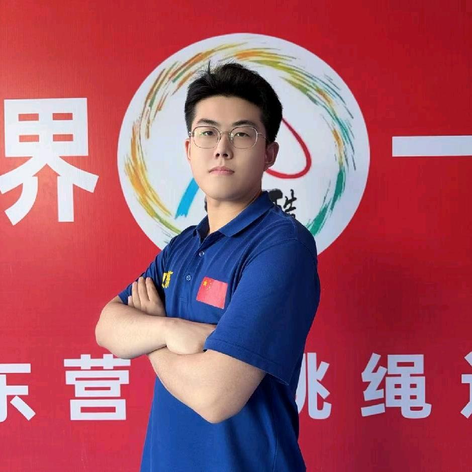 东威体育张教练