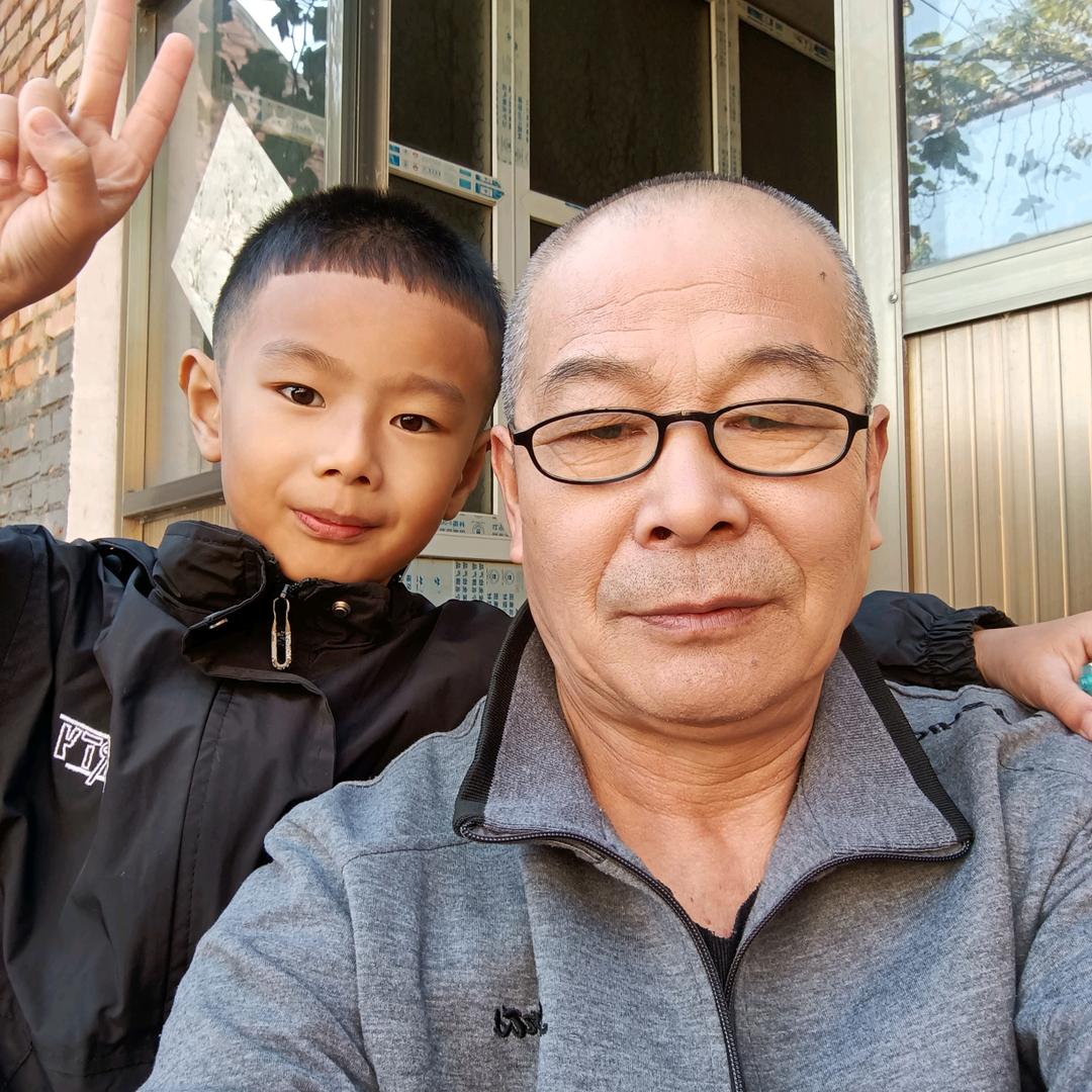 佳怡，乐乐爷爷