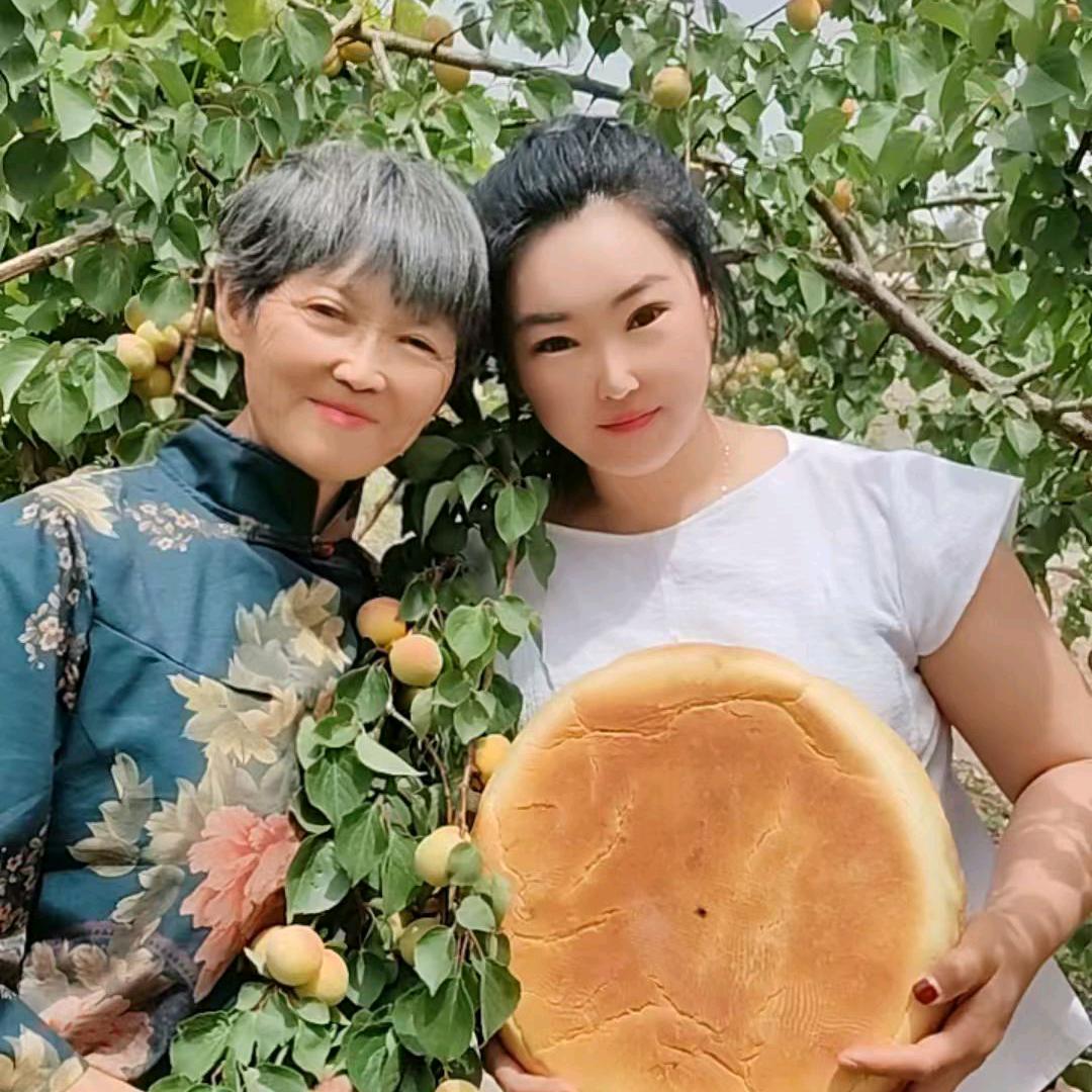 农村常姐上午6:10或中午11:30直播