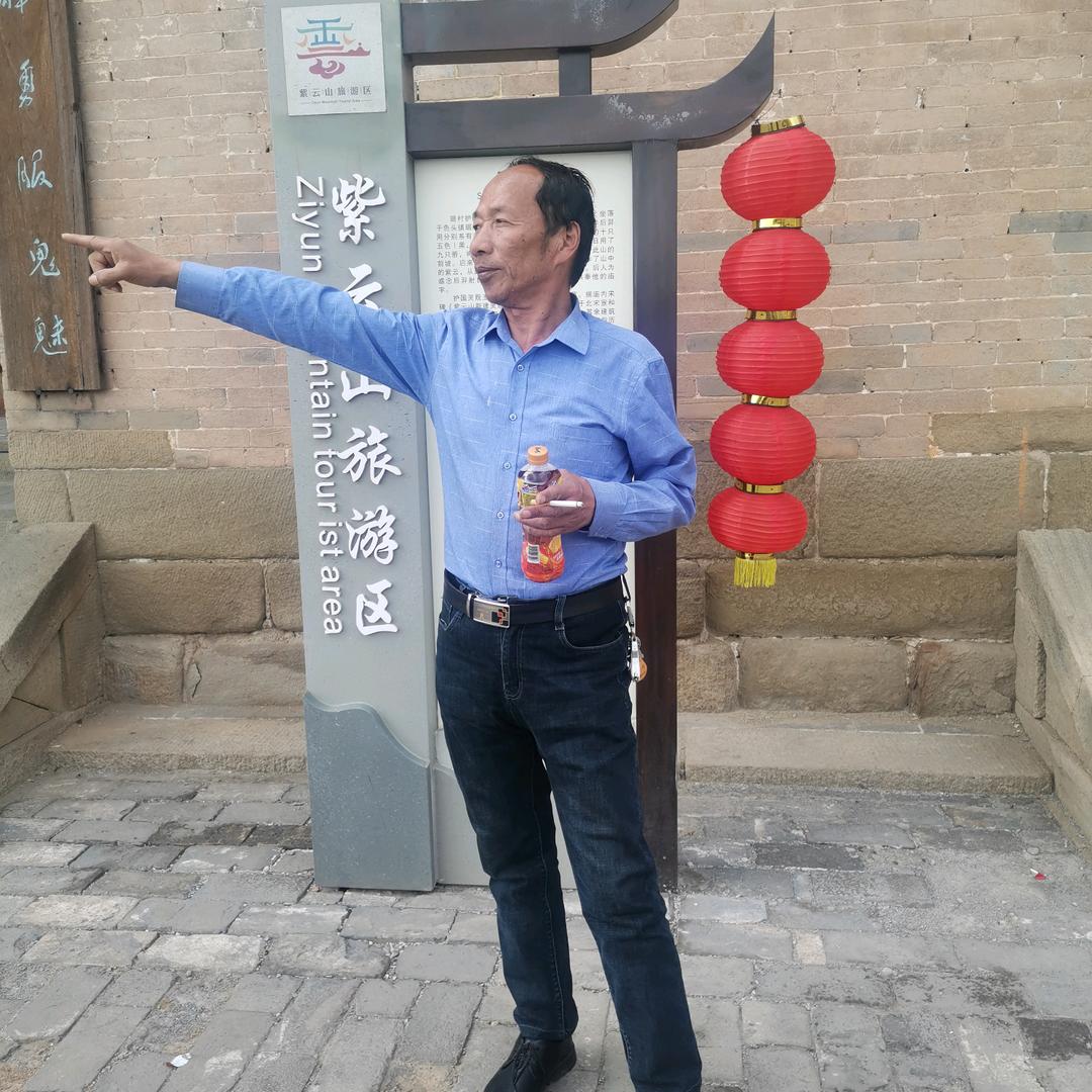 云随风飘