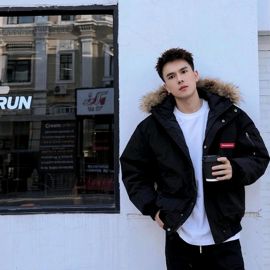 阿杰·鸡汤米线