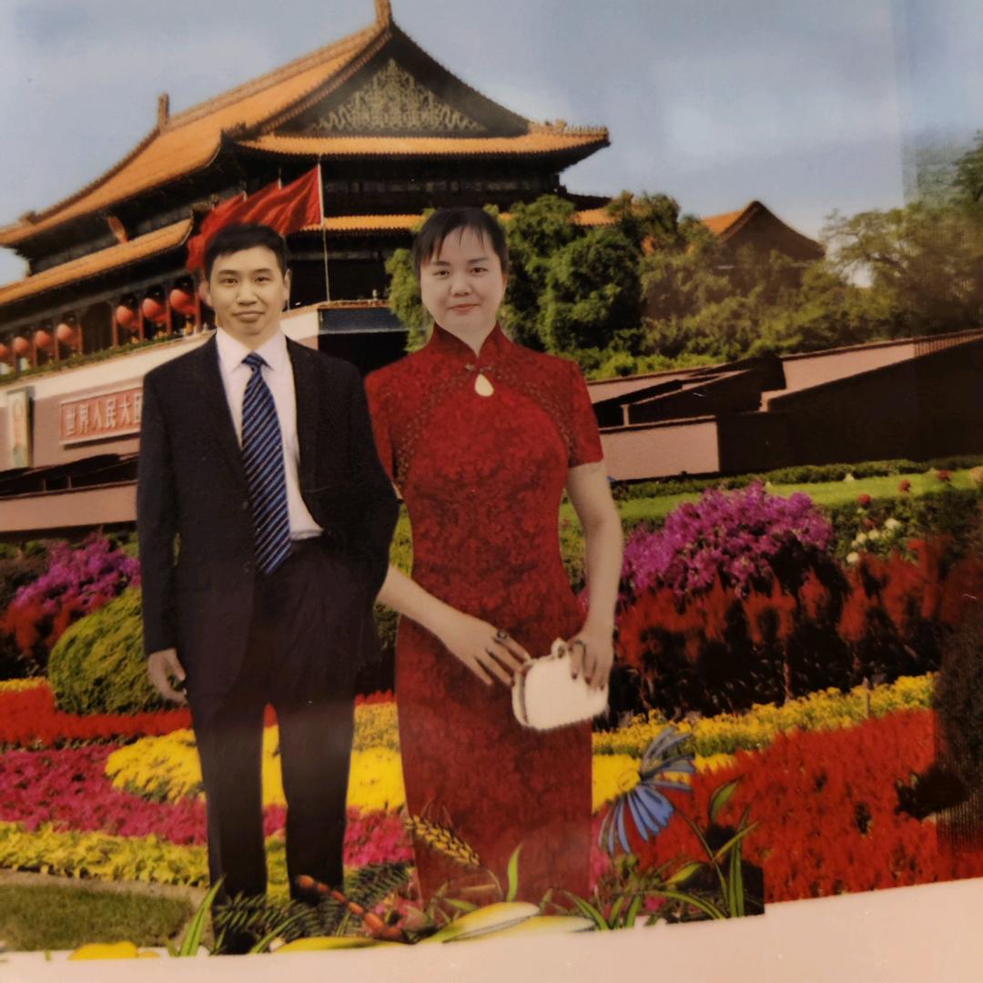 丽丽
