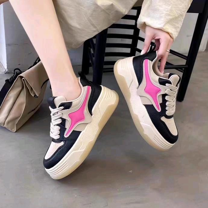 九昊鞋业