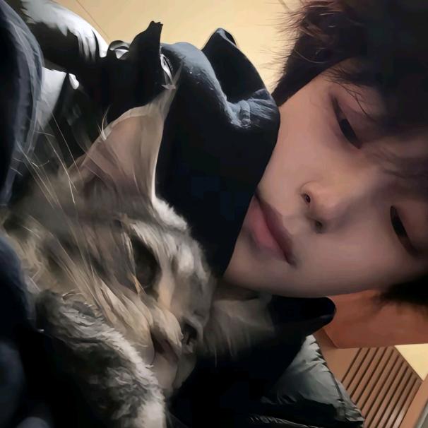 凌晨三点在路上裸奔