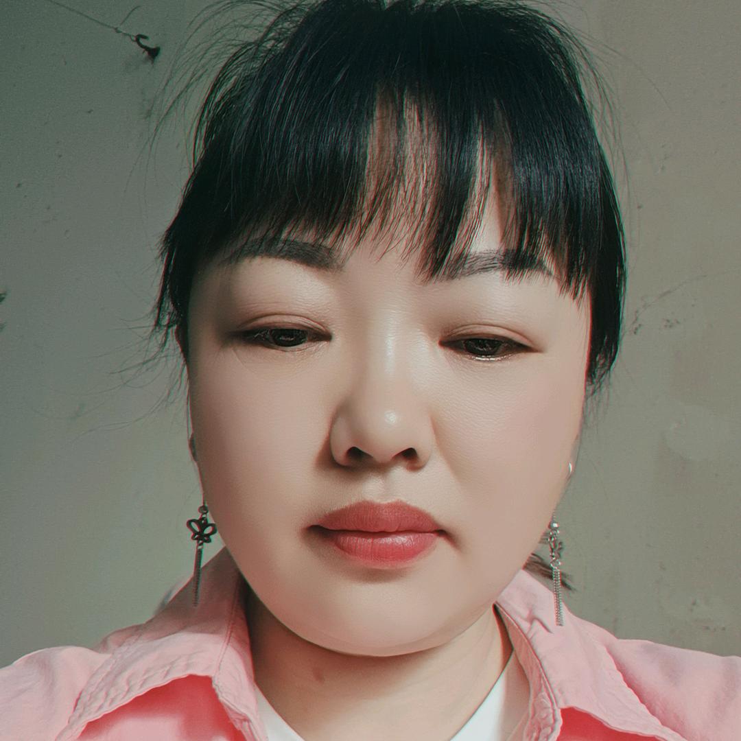 群群