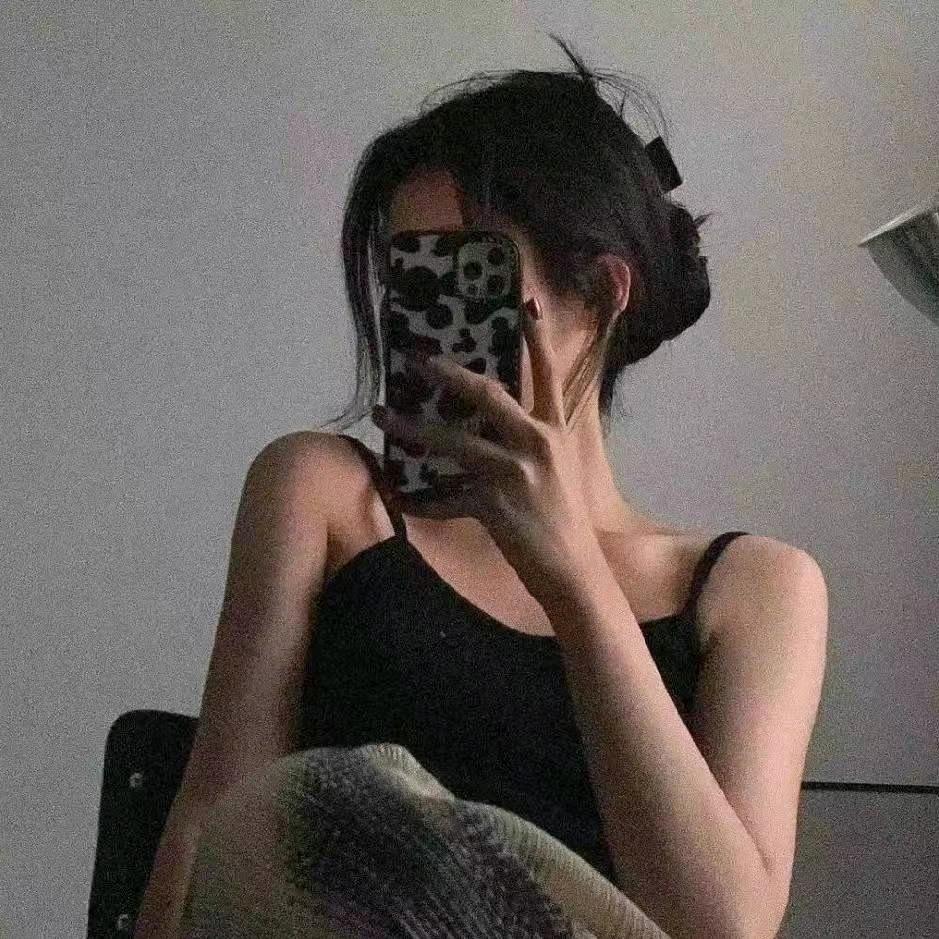八月.