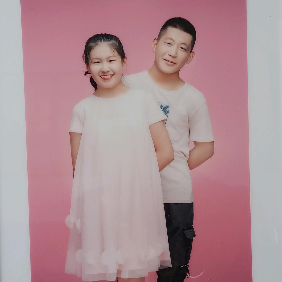 经不起凶，只想被宠😜
