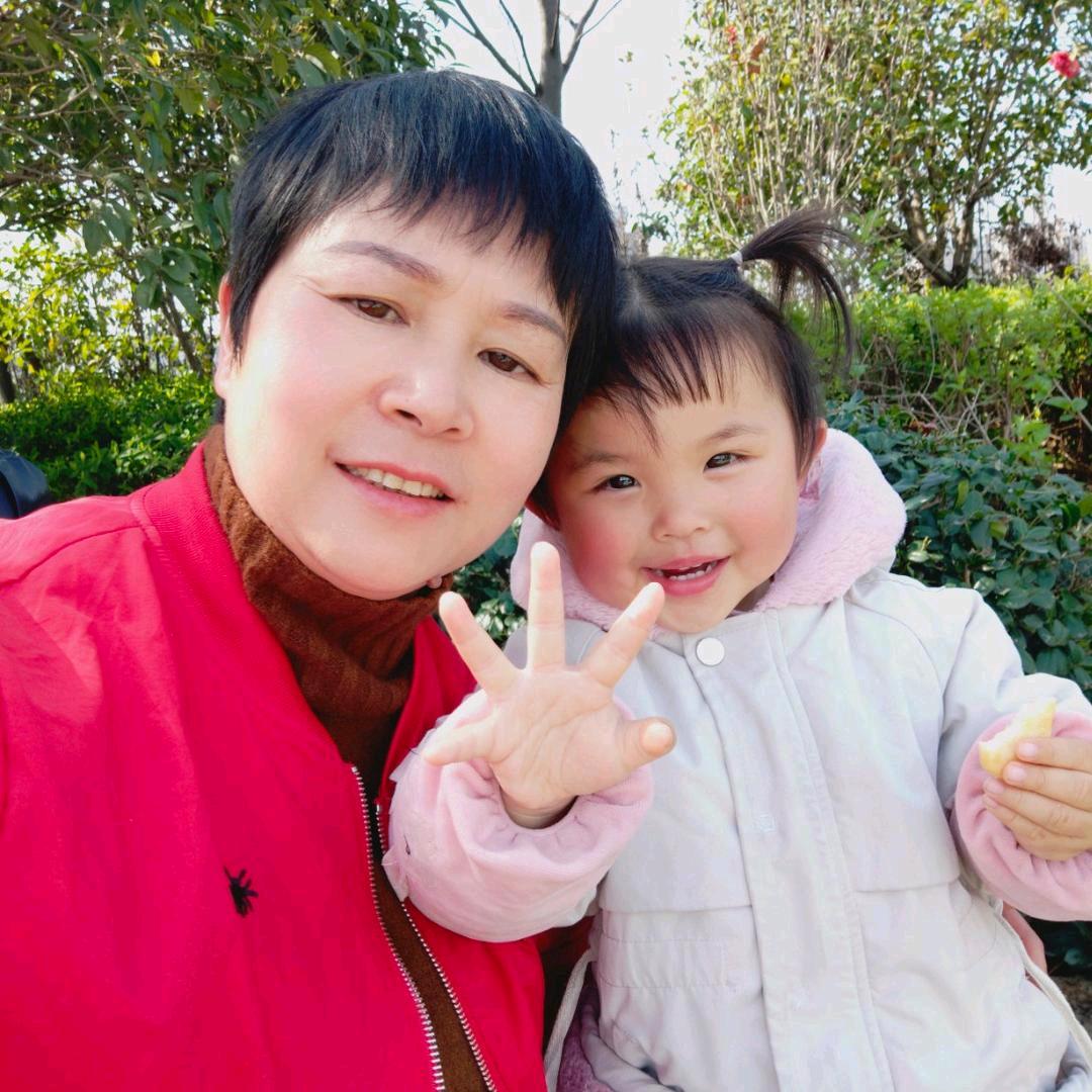 梓玉外婆