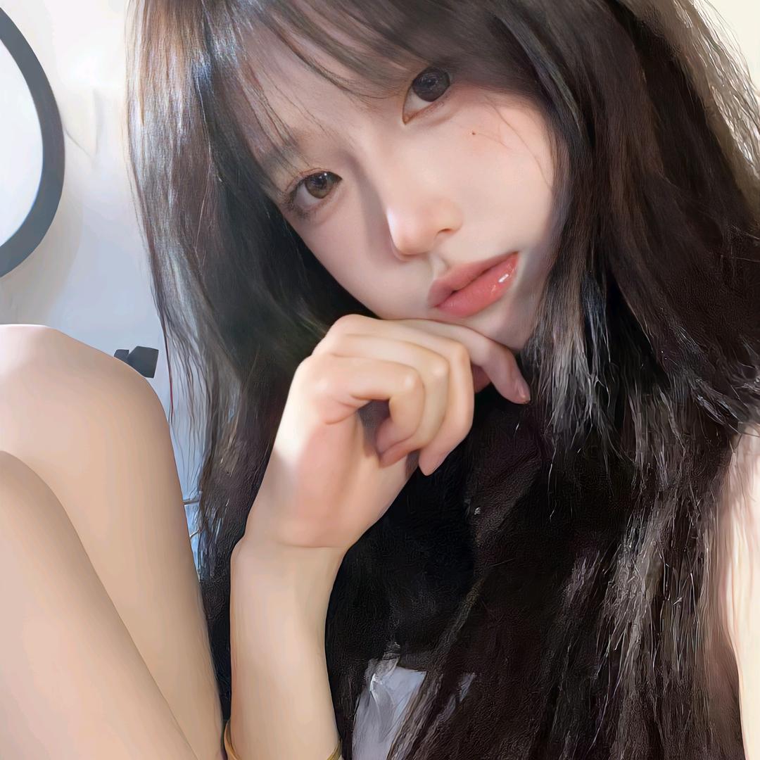 李姝.