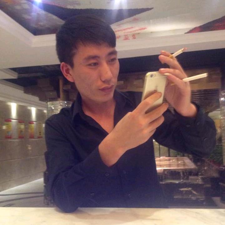 潘佳佳